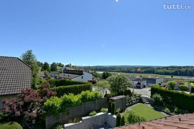 Doppel-Einfamilienhaus im kinderfreundlichen