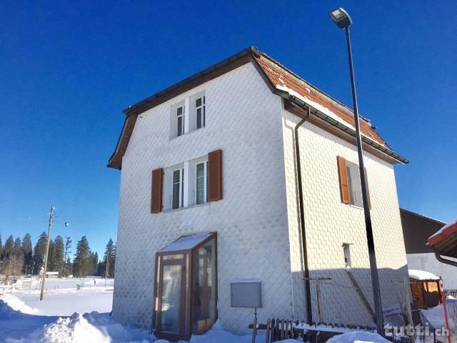 Individuelles Einfamilienhaus in den Emibois