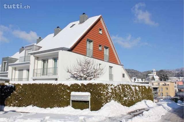 Einfamilienhaus mit Sicht auf den Bachtel