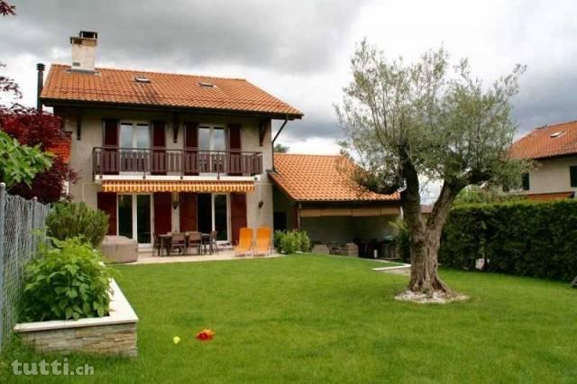 Satigny : grande villa jumelée comme neuve