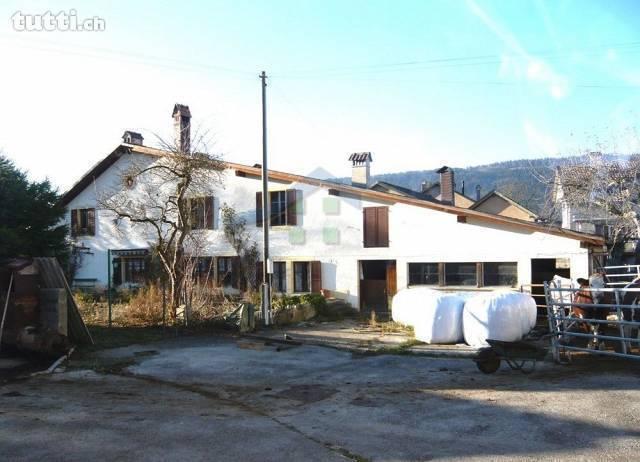 Grande ferme à transformer en plusieurs appar