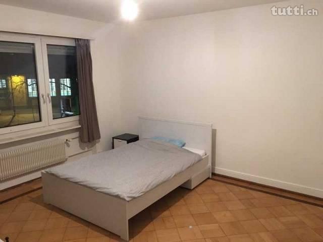 1.5 Zimmer Wohnung in ZH Wiedikon ab 1. April