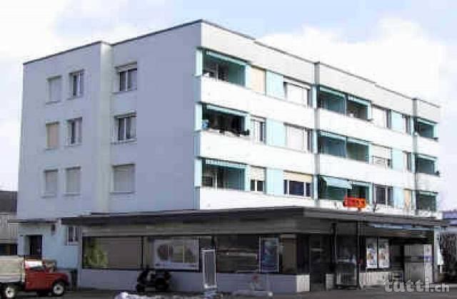 zentrale 3 Zimmer-Wohnung in Wettingen