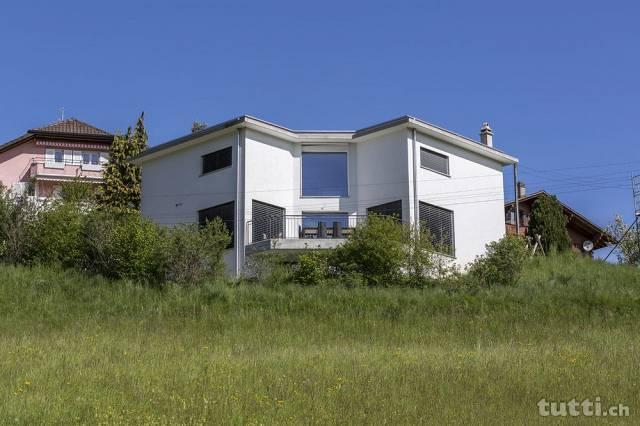 Superbe villa contemporaine avec vue imprenab