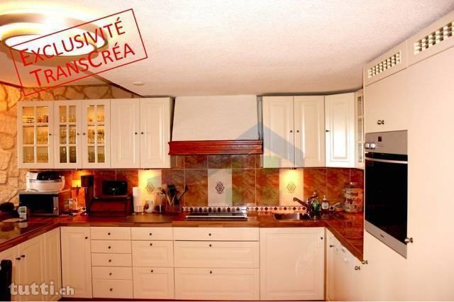 A VENDRE Beau duplex de 4.5 pces avec magnifi