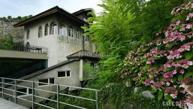 Superbe maison de Maîtres avec vue sur le lac