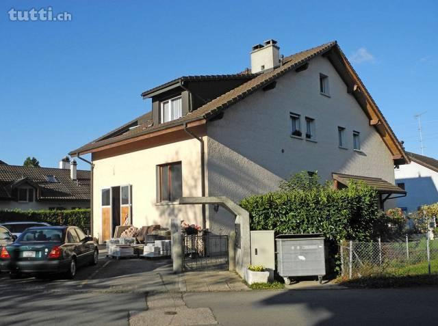 Maison mixte avec 3 habitations et bureaux, a