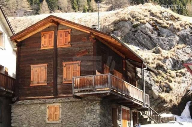 APPARTEMENT DANS UN CHALET