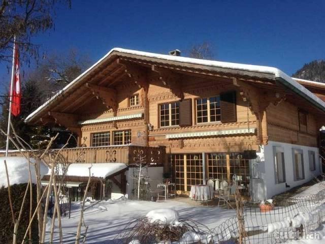 Chalet in unverbauter TOP-Lage in Gstaad/BE