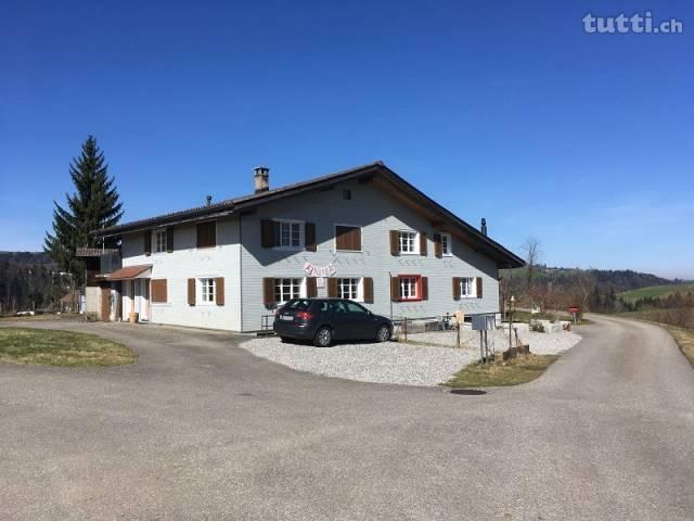 Freistehendes Haus mit viel Umschwung an idyl