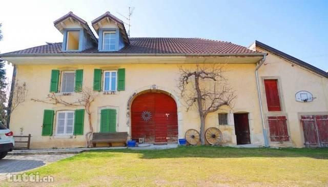 Grande maison familiale avec jardin et grange