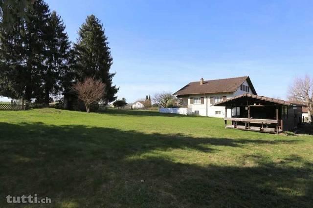 Maison familiale, 2300 m2, plain-pied, sous-s