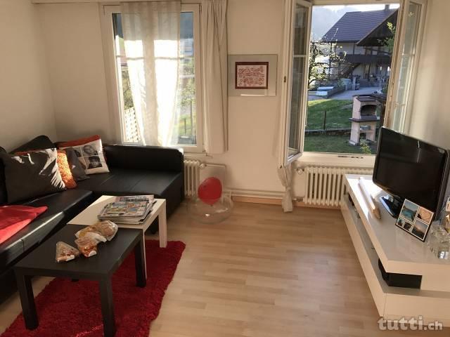 SUPER 2.5 ZIMMER WOHNUNG NAHE