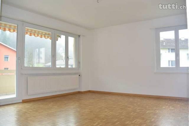 Schöne, helle 3.5 Zimmerwohnung nahe Bushalte