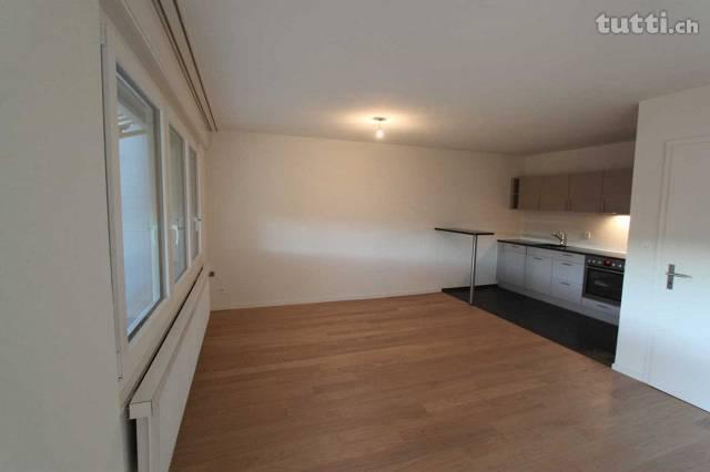 Neu renovierte helle Studiowohnung