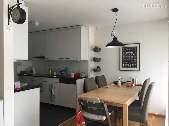 Grosszügige 4.5 Zimmer Wohnung in Oberwil