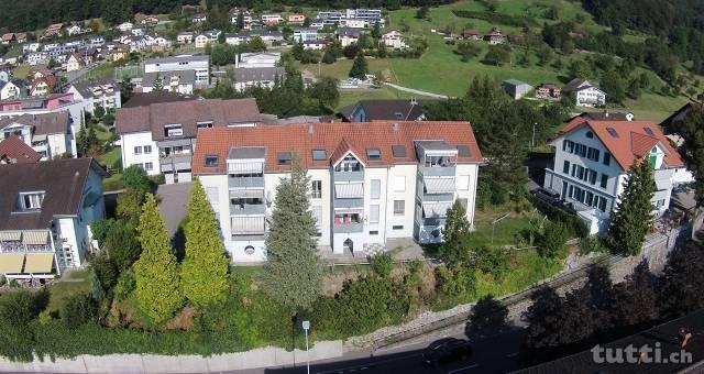 Grosszügige Dachwohnung mit Weitblick