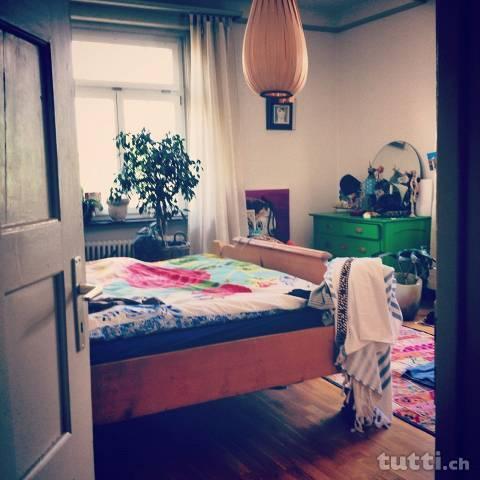 2 wunderschöne Zimmer in Altbauwohnung