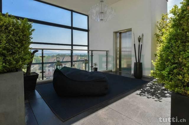 Appartement de 436m² dans une PPE de haut-sta