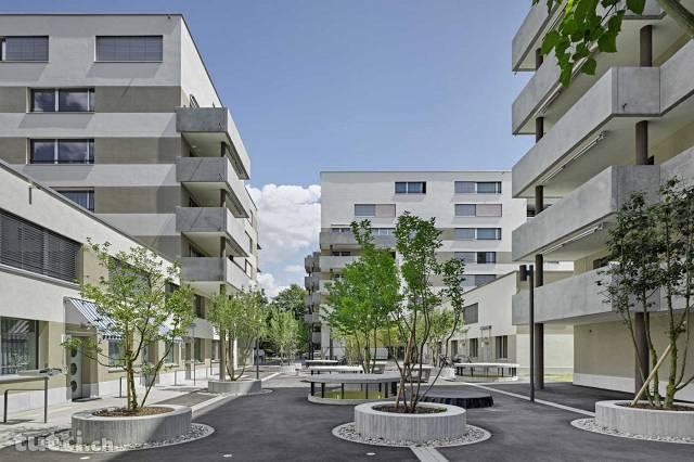 Moderne Singlewohnung mit Loggia unweit vom B