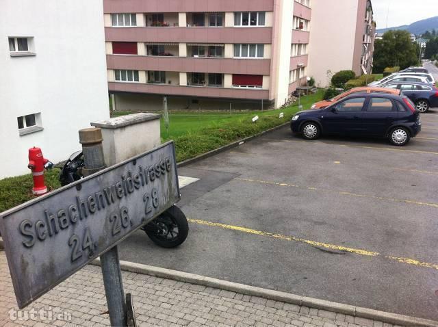 Parkplatz an zentraler Lage in Ebikon