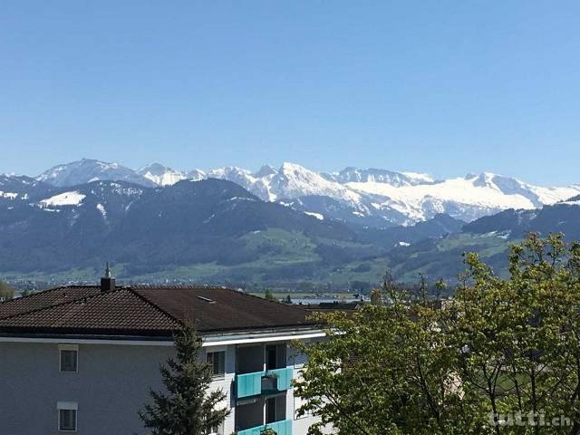 Perfekt geschnittene Wohnung mit Aussicht