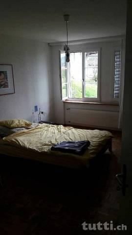 Sonnige, ruhige 2.5 Zi Wohnung