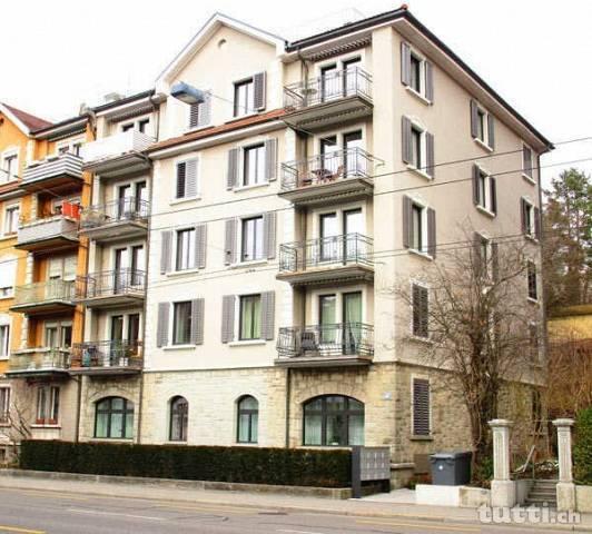 Topmoderne Wohnung mit sonniger Dachterrasse