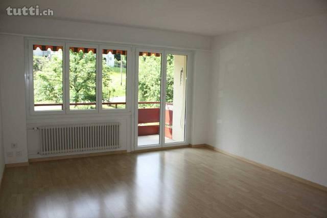 Neu sanierte Wohnung an ruhiger Lage