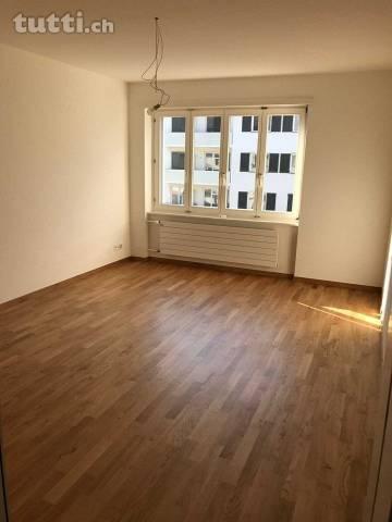 neu sanierte, helle und günstige 3-Zimmer-Woh