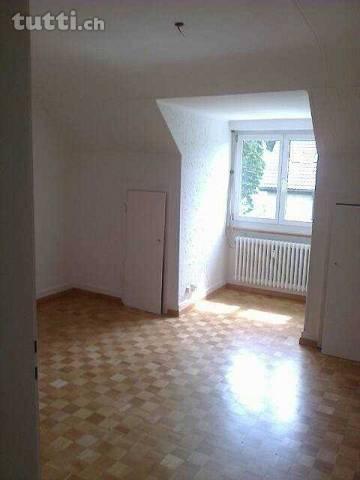 NEU RENOVIERTE WOHNUNG AN RUHIGER LAGE