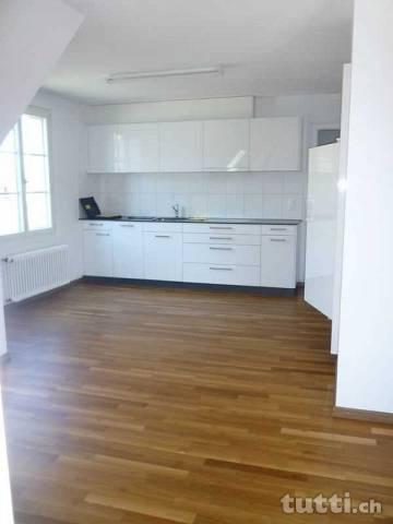 Renovierte 3.5- Zimmer-Wohnung in