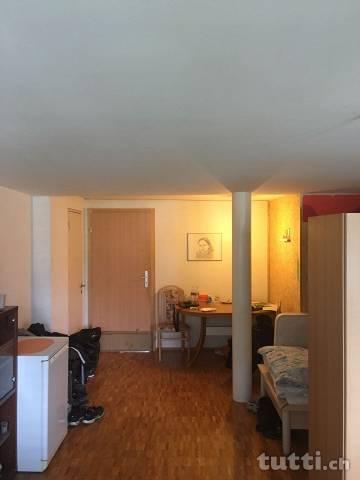 Nichtraucher-Zimmer 25m2 möbliert