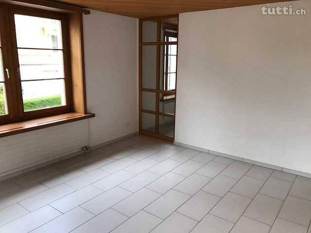 Geräumige 2 ½ Zimmer Wohnung