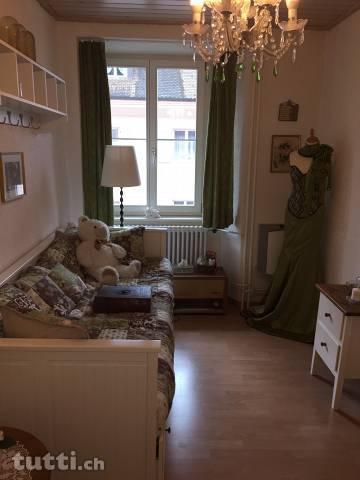 Zimmer zu vermieten (Altbau)