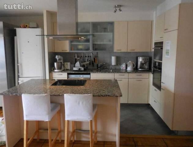 Bel appartement de 6 pces , 119m2, proche d