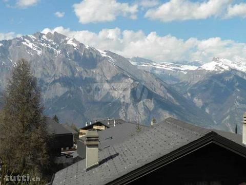 MAGNIFIQUE VUE ET PROCHE DES REMONTÉES