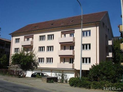 NEUERE, Moderne 2 Zimmerwohnung