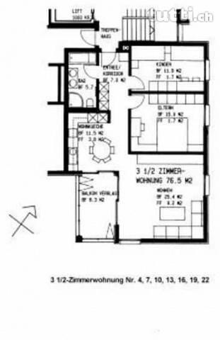 Moderne Wohnung mit verglastem Balkon