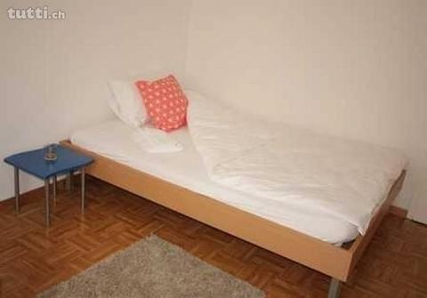 1 Zimmer Wohnung möbliert / 1 room flat furni
