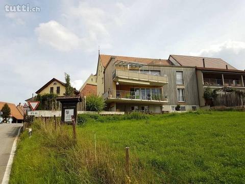 MODERNE 4,5-ZIMMER-WOHNUNG MIT BALKON IM 1. O