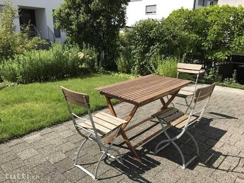 Sehr ruhige, geräumige 3 1/2 Zi-Gartenwohnung