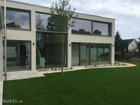 New: modern, luxury property with pool and ga