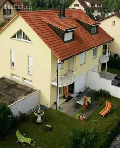 6.5-Zimmer-Doppel-Einfamilienhaus an einmalig