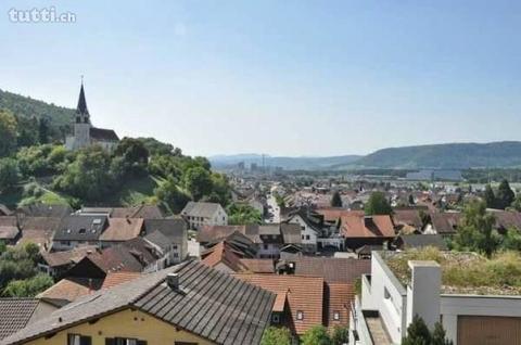 Traumhafte Weitsicht: modernes Terrassenhaus