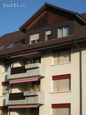 Heimelige Dachwohnung in Düdingen