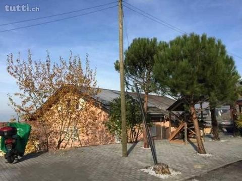 Généreuse maison familiale de 2 appartements