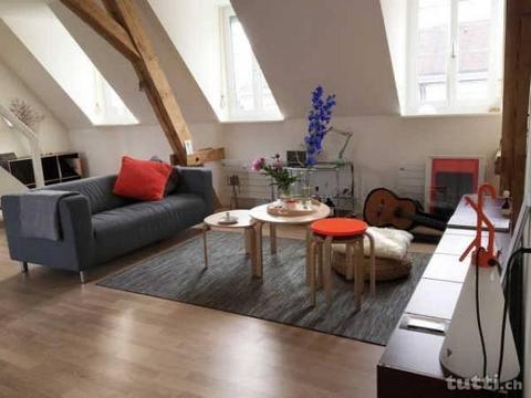 classy attic maisonette apartment, close to M