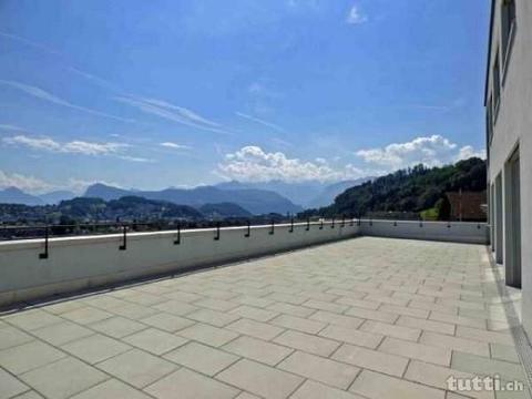 100 m² Terrasse mit toller Aussicht | Familie