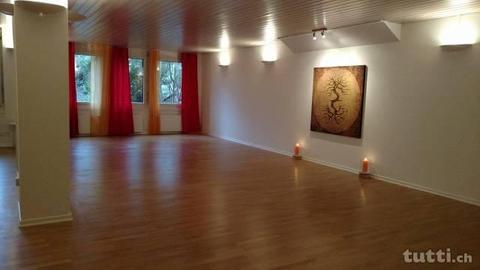 Schöner Yoga Raum zu vermieten